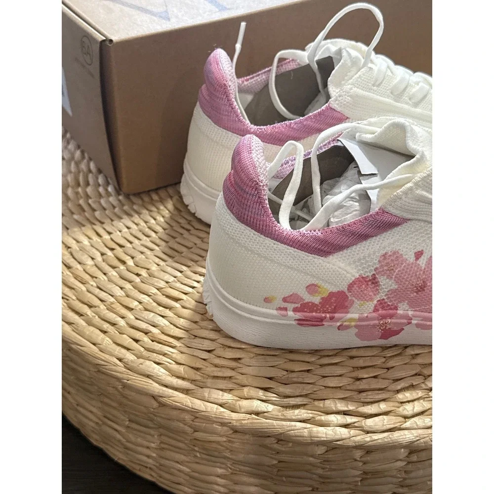 VIVAIA Floral Canvas Sneakers White Pink Casual Comfort Women's size‎ EU/40 US/9